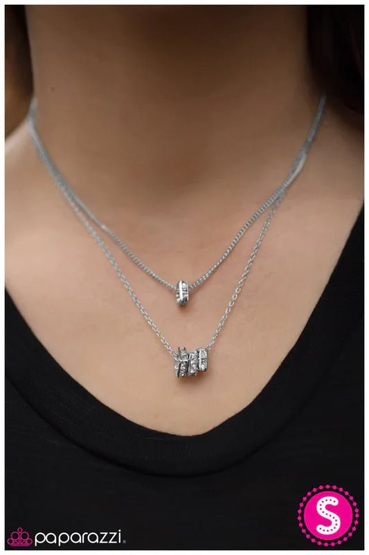 Paparazzi Necklace ~ The Main Attraction - Silver