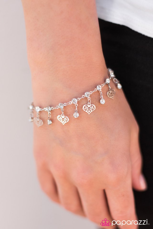 Paparazzi Bracelet ~ If My Heart Had Windows - White