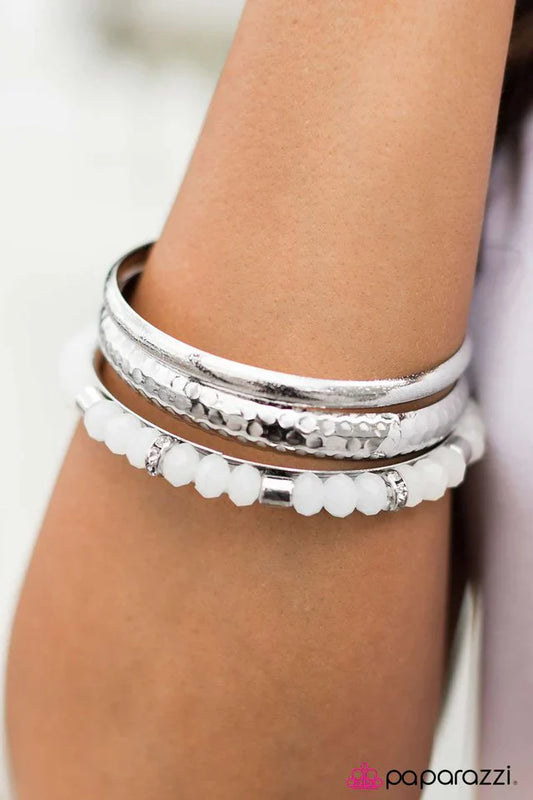 Paparazzi Bracelet ~ Crystal Cadence - White