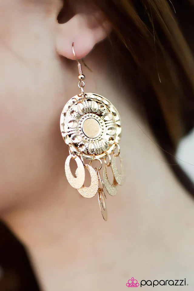 Paparazzi Earring ~ Inner Goddess - Gold