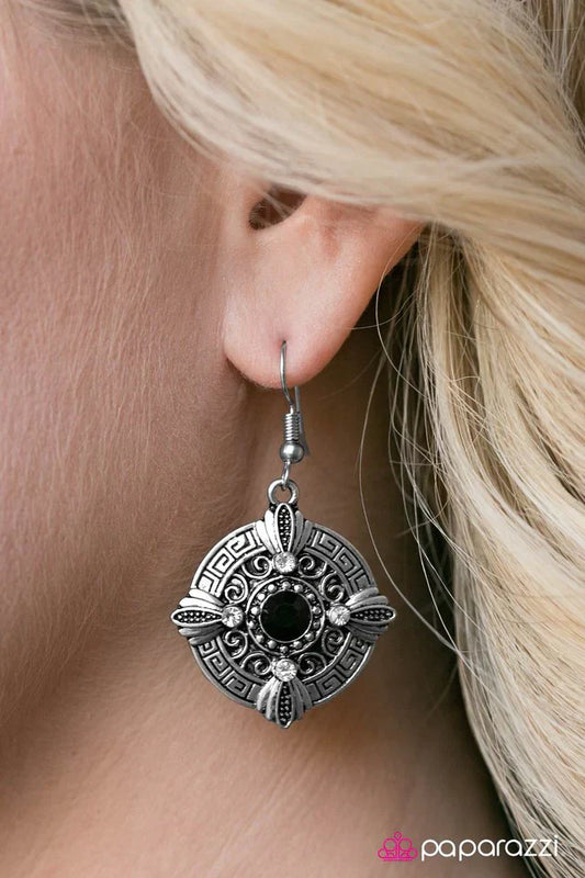 Paparazzi Earring ~ Wish Away - Black