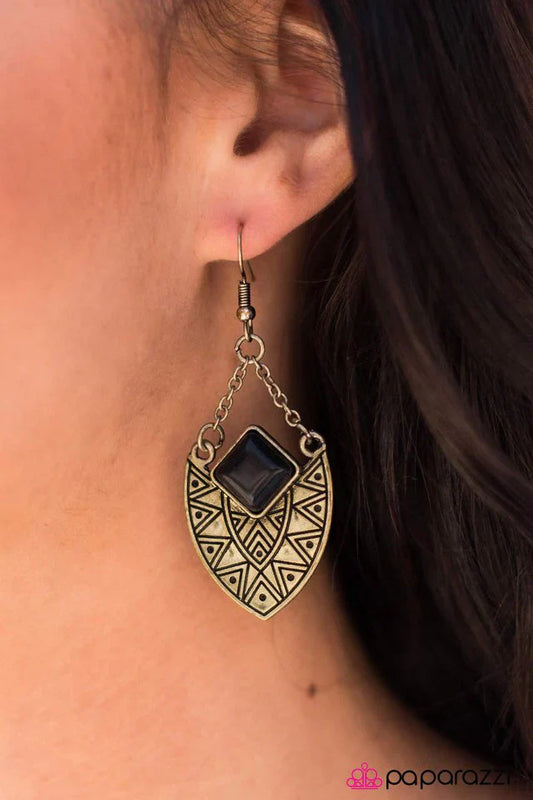 Paparazzi Earring ~ Montana Hills - Black