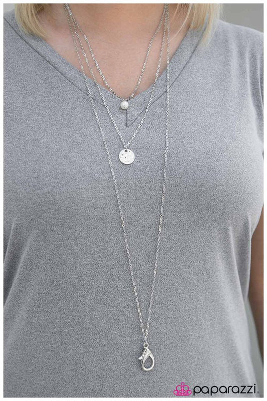 Paparazzi Necklace ~ Inspire and Be Inspired - White
