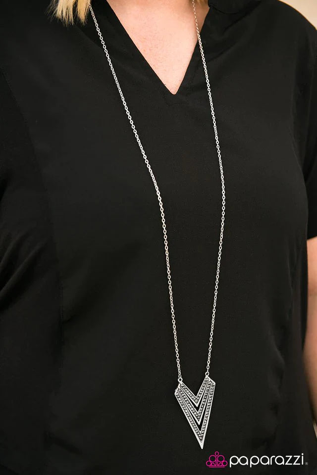 Paparazzi Necklace ~ When Lightning Strikes - Silver