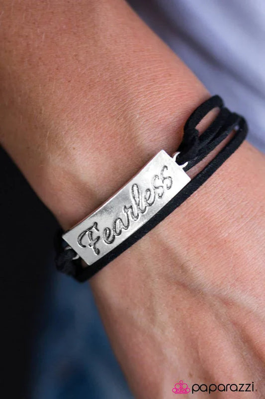 Paparazzi Bracelet ~ Fearless - Black