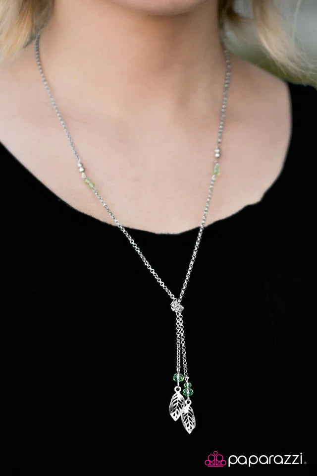 Paparazzi Necklace ~ LEAF It Be! - Green