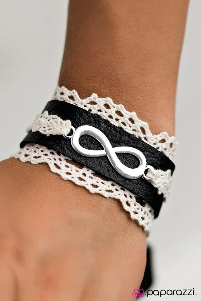 Paparazzi Bracelet ~ The Best Of Times - Black