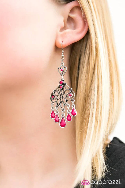 Paparazzi Earring ~ Diva Decadence - Pink