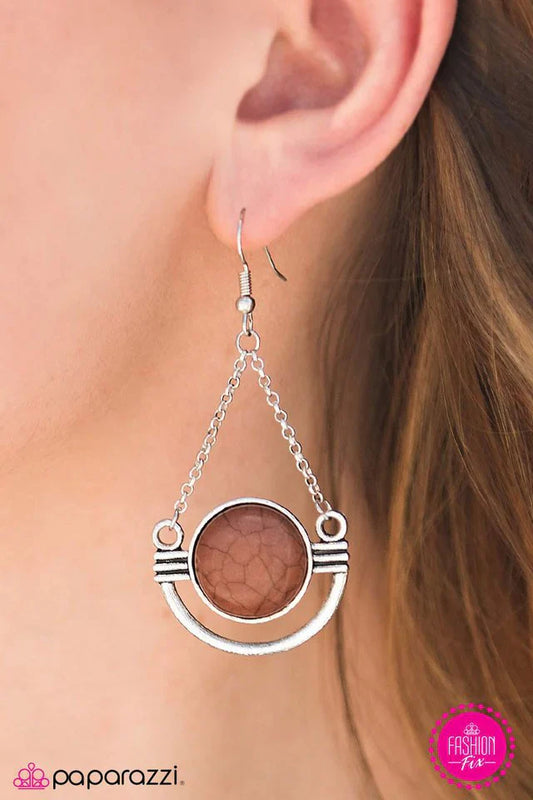 Paparazzi Earring ~ Dusky Duet - Brown