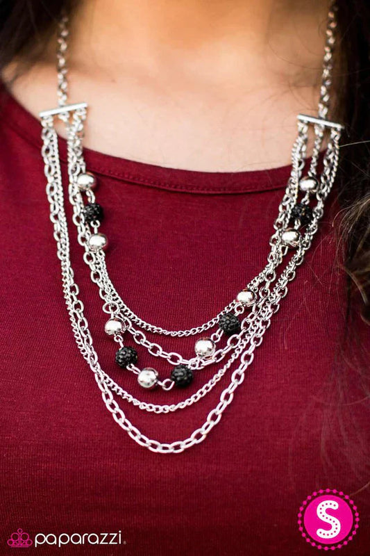 Paparazzi Necklace ~ Hell On HEELS - Black
