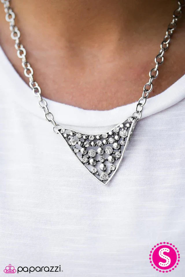 Paparazzi Necklace ~ No Harm, No Foul - Silver