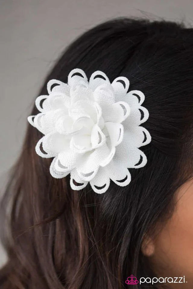 Paparazzi Hair Accessories ~ Foolish Behavior - White