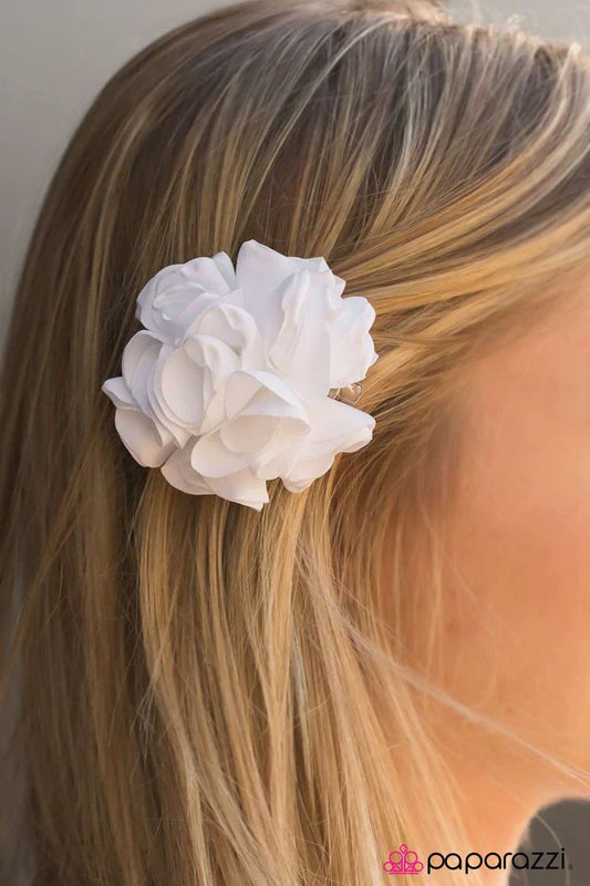 Paparazzi Hair Accessories ~ Baby Face - White
