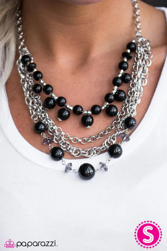 Paparazzi Necklace ~ When On Wall Street - Black