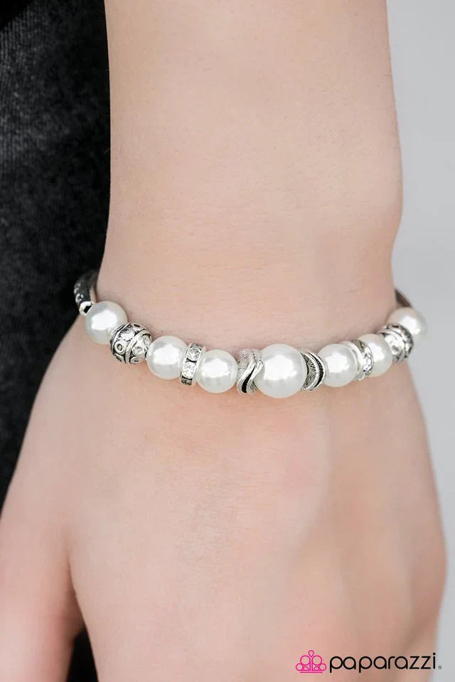 Paparazzi Bracelet ~ Waltz Of The Flowers - White