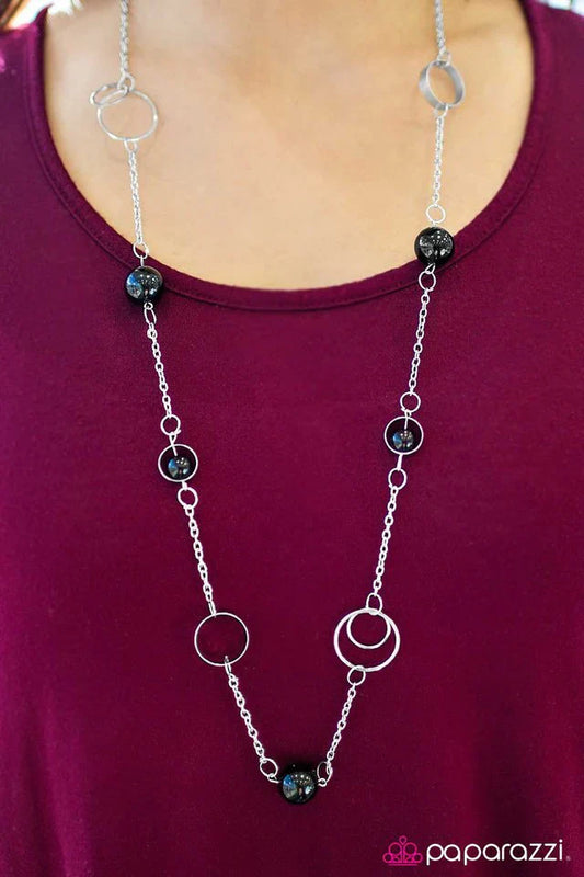 Paparazzi Necklace ~ Sing Me A Song, Mr. Piano Man - Black