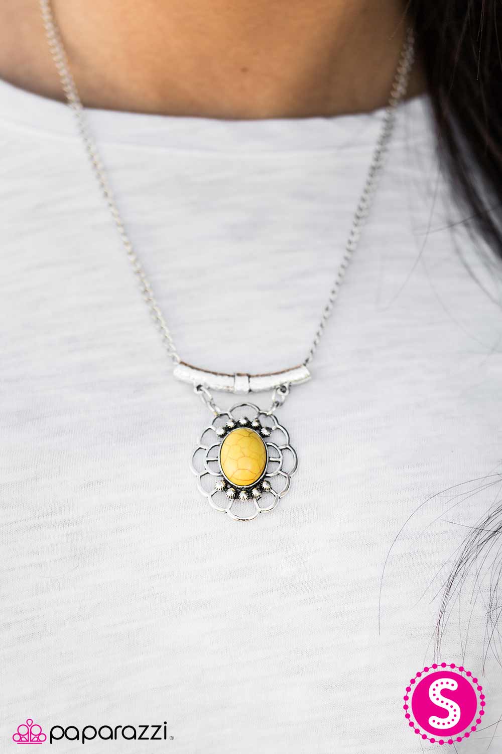 Paparazzi Necklace ~ Canyon Cruiser - Yellow