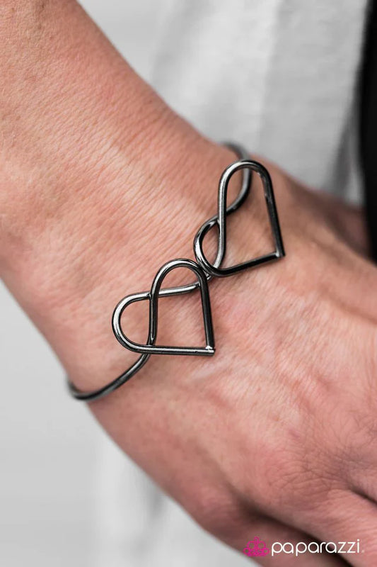 Paparazzi Bracelet ~ When Two Hearts Become One - Black