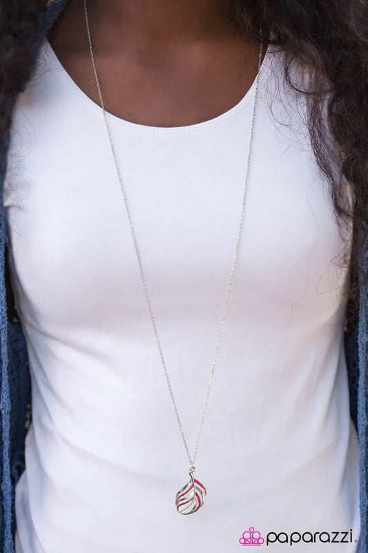 Paparazzi Necklace ~ FLIGHT Of A Lifetime - Pink