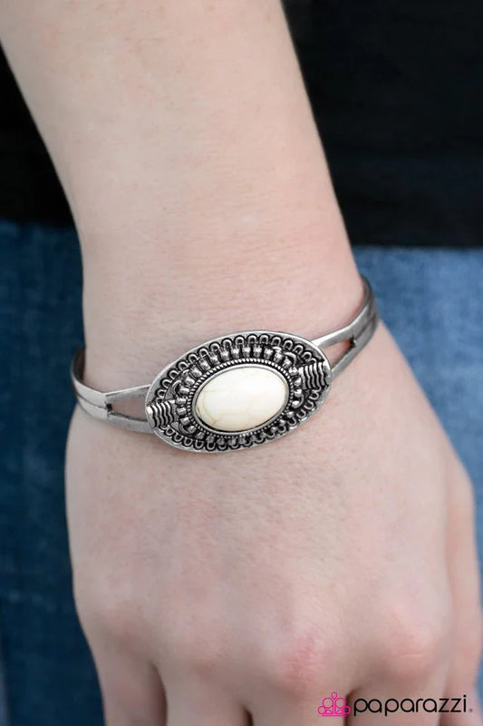 Paparazzi Bracelet ~ Mountain Pass - White