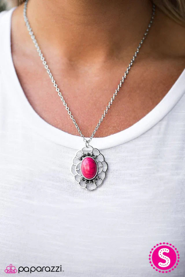 Paparazzi Necklace ~ Nashville Rhythm - Pink