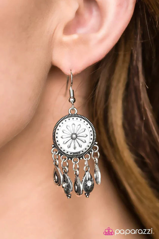 Paparazzi Earring ~ Once Upon A CHIME - White