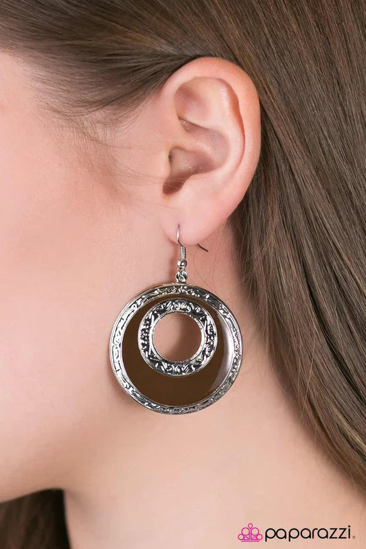 Paparazzi Earring ~ Night Owl - Brown