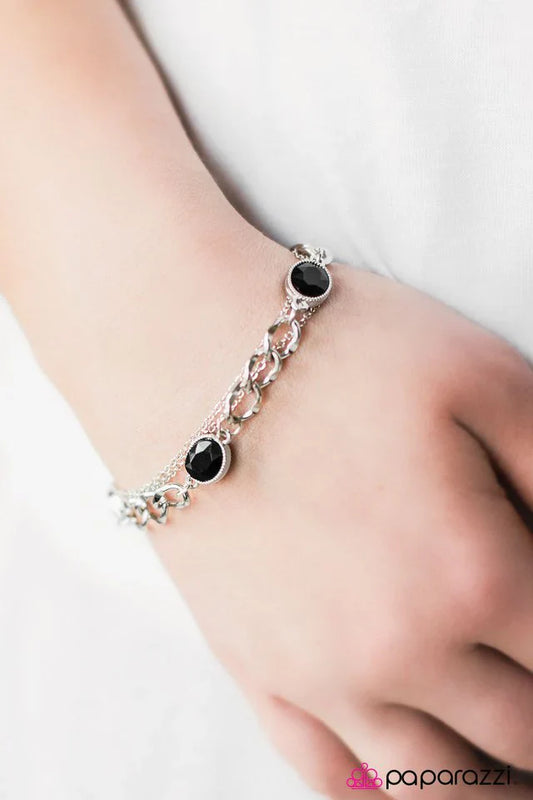 Paparazzi Bracelet ~ Pretty In Paris - Black