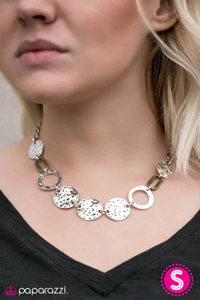 Paparazzi Necklace ~ Cave Craze - Silver