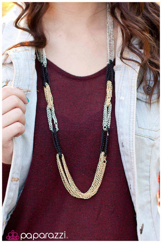 Paparazzi Necklace ~ Expect the Unexpected - Gold