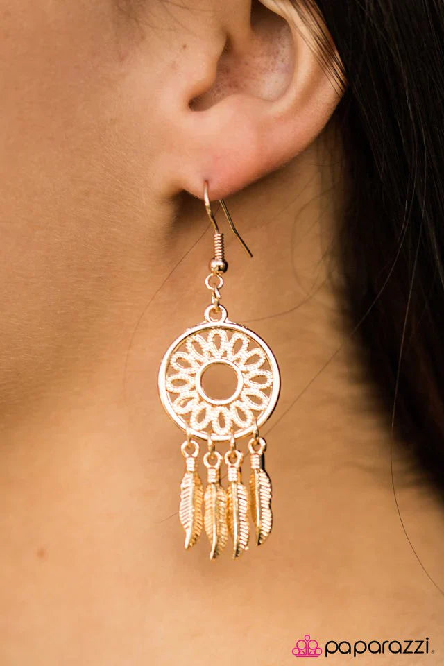Paparazzi Earring ~ Suncatcher - Gold