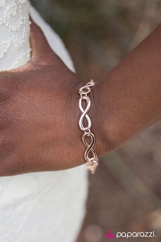 Paparazzi Bracelet ~ Give Me Time - Gold