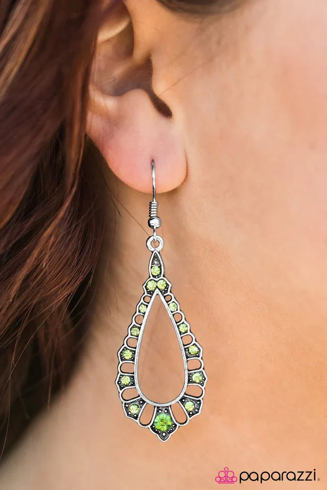 Paparazzi Earring ~ Girl Glam - Green