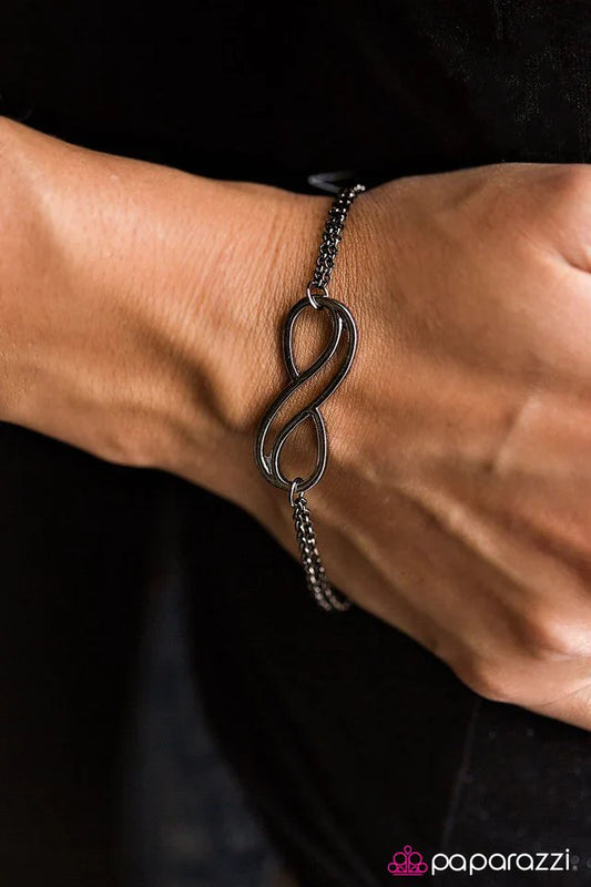 Paparazzi Bracelet ~ Til The End Of Time - Black