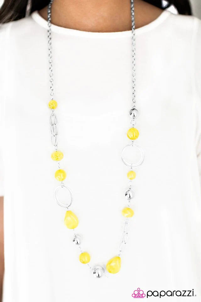Paparazzi Necklace ~ Glam Grotto - Yellow