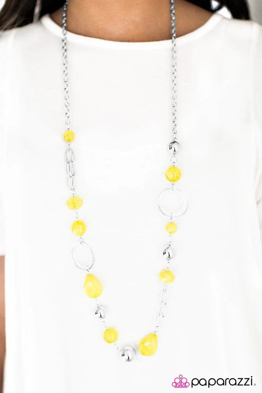 Paparazzi Necklace ~ Glam Grotto - Yellow