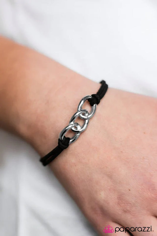 Paparazzi Bracelet ~ Lock It Down - Black