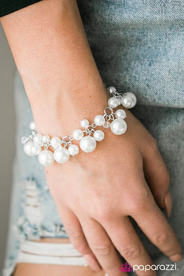 Paparazzi Bracelet ~ Out To Sea - White