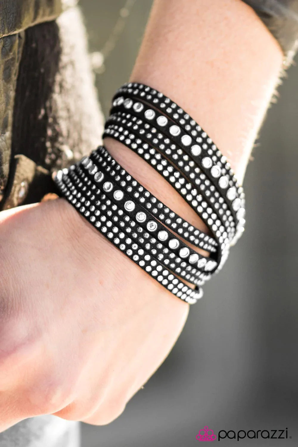 Paparazzi Bracelet ~ Sassy Satisfaction - Black