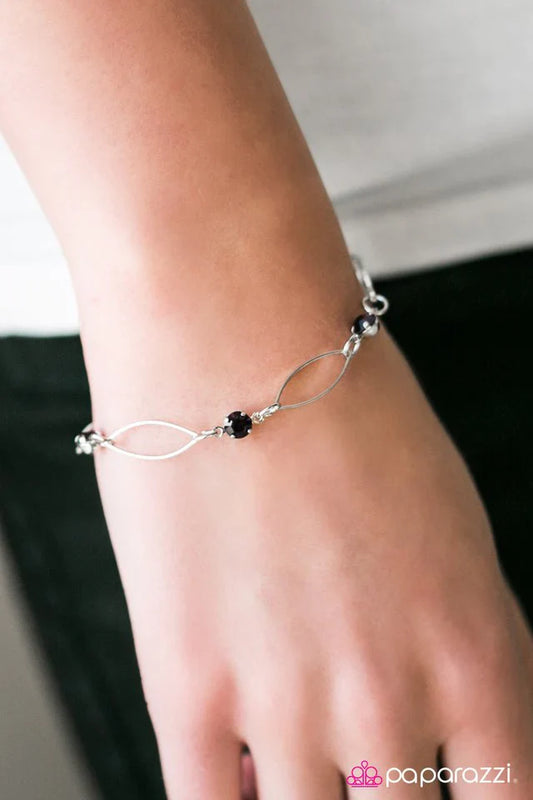Paparazzi Bracelet ~ Top Class - Black