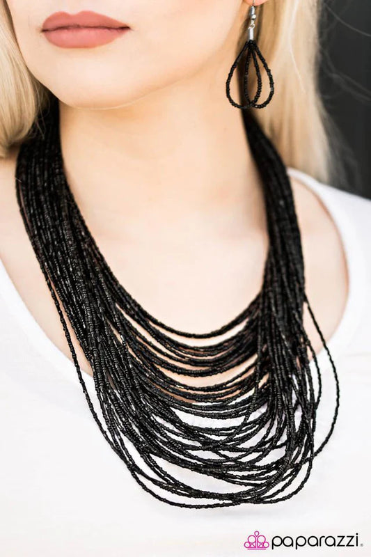 Paparazzi Necklace ~ Ice Storm - Black