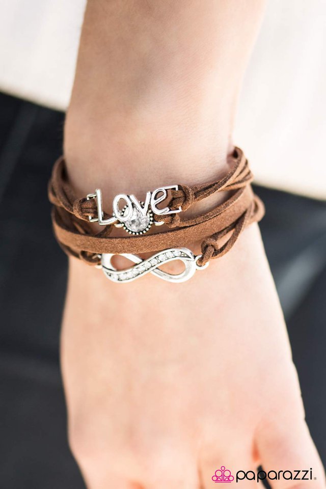 Paparazzi Bracelet ~ Infinitely Irresistible - Brown