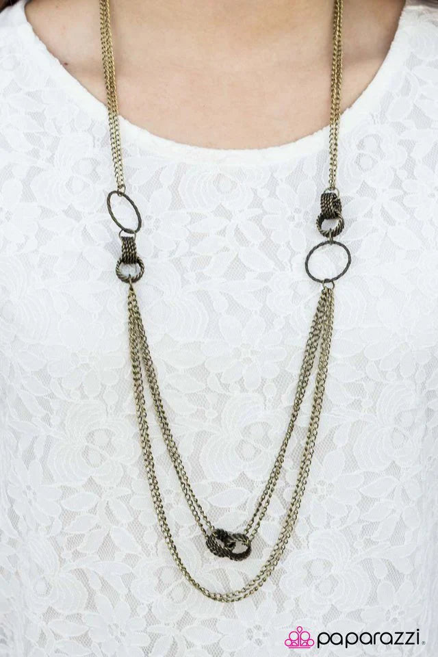 Paparazzi Necklace ~ Dont Wanna Miss A Thing - Brass