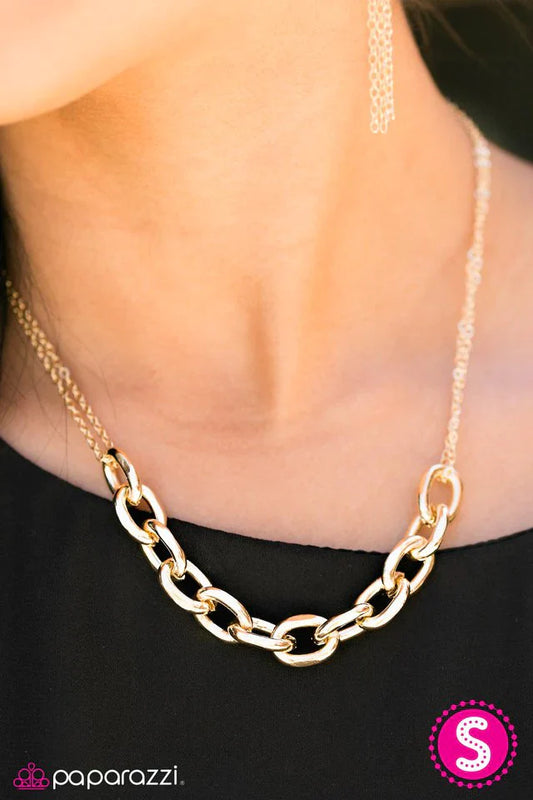Paparazzi Necklace ~ In With The BOLD - Gold