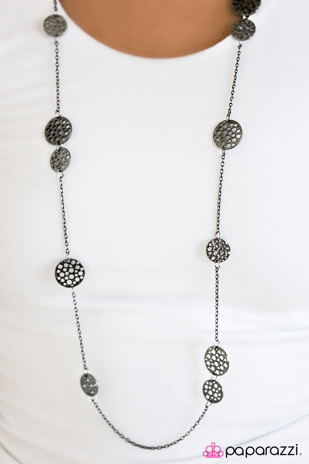 Paparazzi Necklace ~ The HOLEY Grail - Black