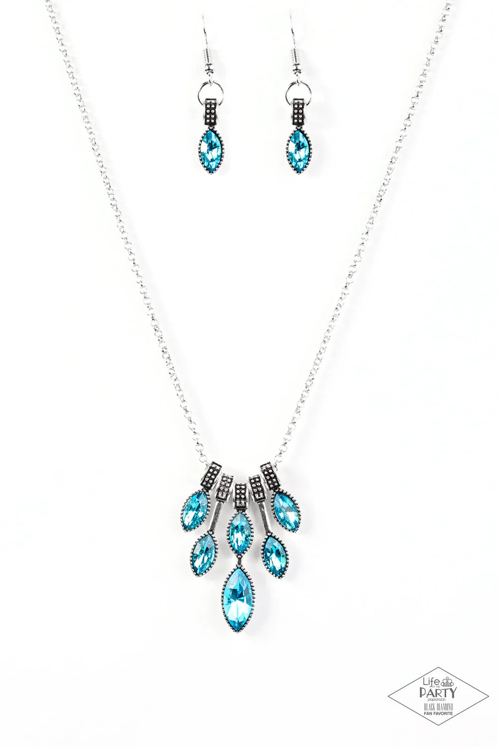 Paparazzi Necklace ~ You Should See Me In A Crown  - Blue