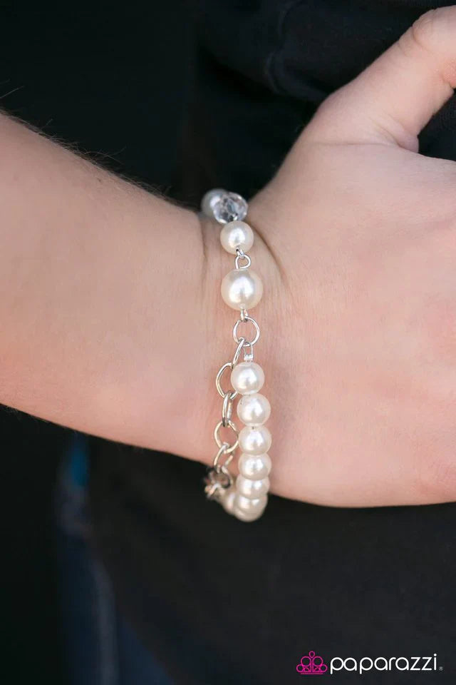 Paparazzi Bracelet ~ Take The Stage - White