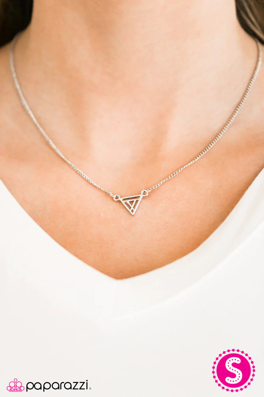 Paparazzi Necklace ~ Party At The Pyramids - Silver