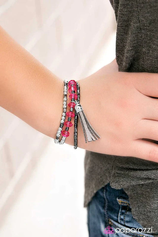 Paparazzi Bracelet ~ Nama-Stay The Night - Pink