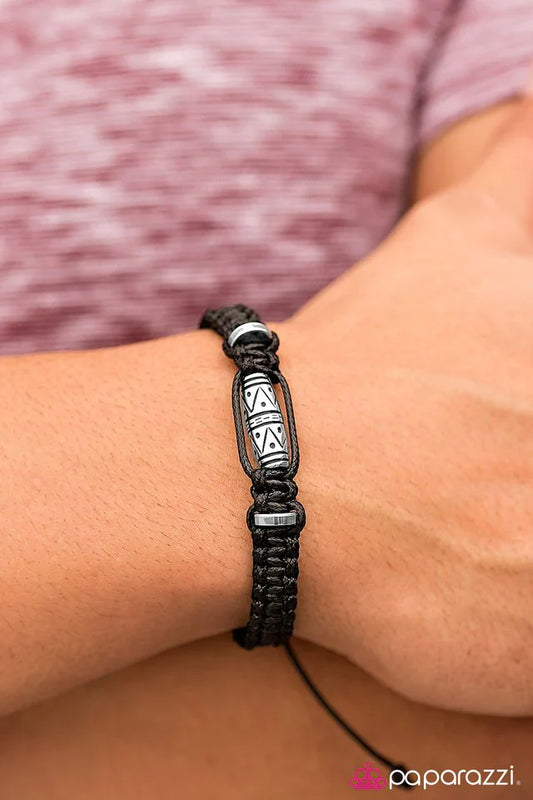 Paparazzi Bracelet ~ Tahiti Tiki - Black